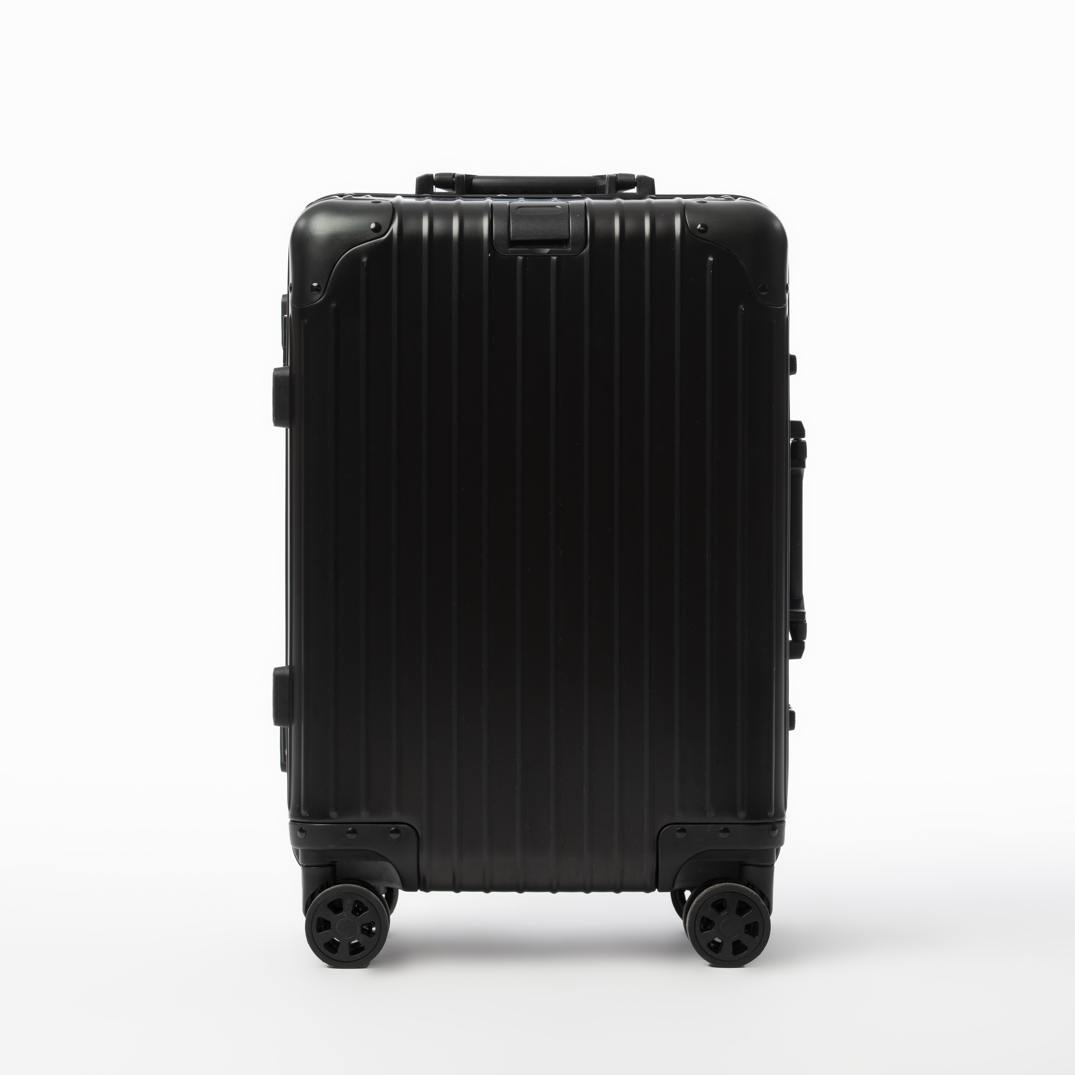ALUMINIUM SUITCASE - PRE ORDER SHIPPING AUGUST 5TH