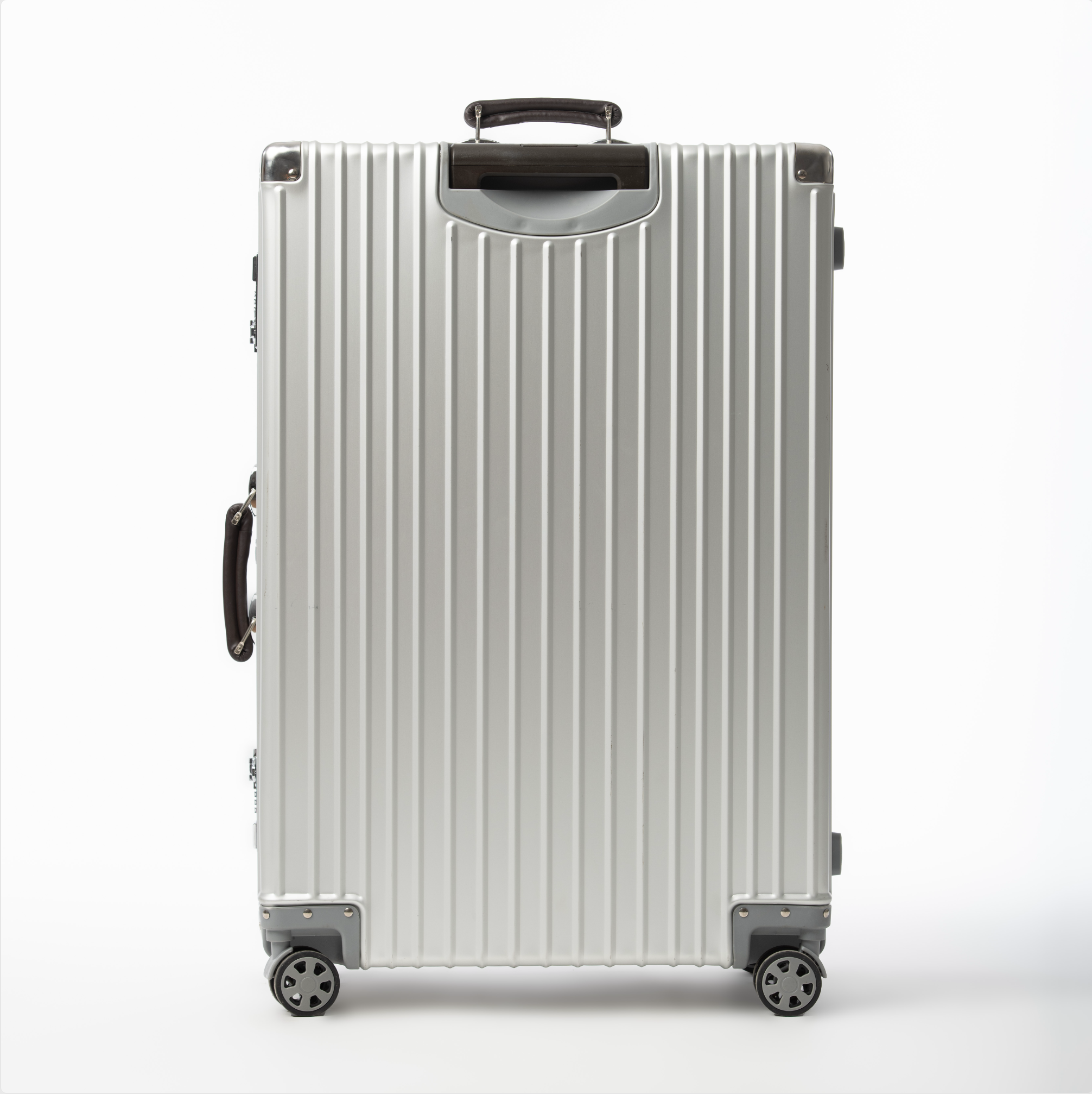 CLASSIC ALUMINIUM SHIPPING 17TH FEBRUARY