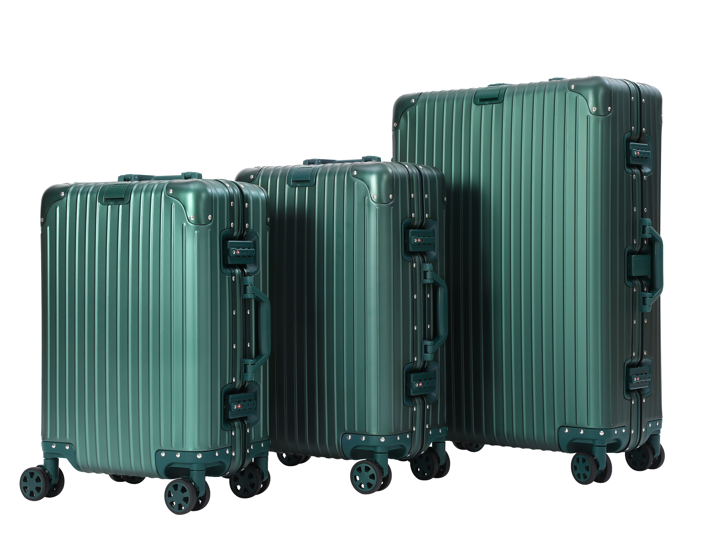 ALUMINIUM SUITCASE SHIPPING 17TH FEBRUARY