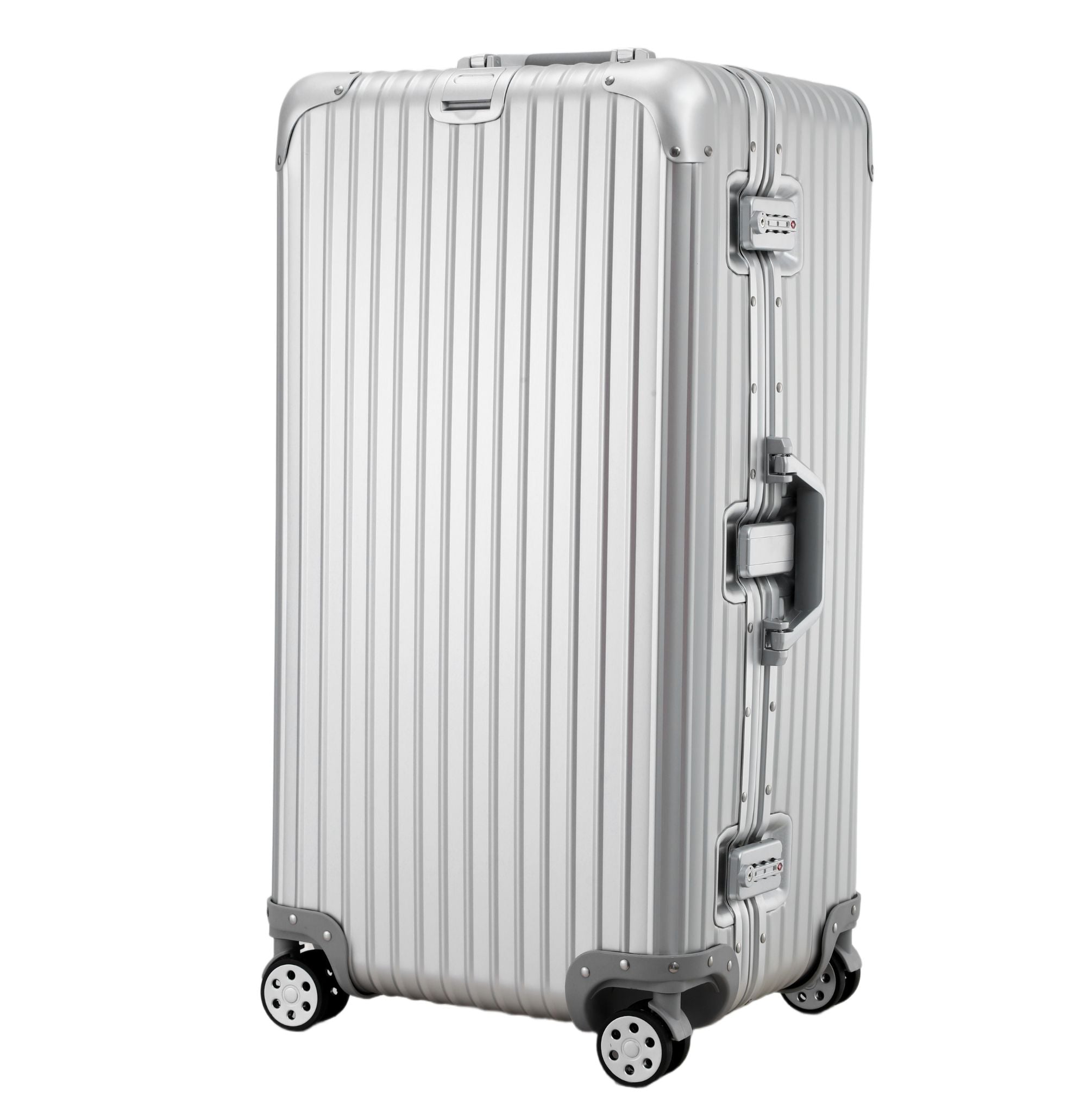 ALUMINIUM SUITCASE SHIPPING 17TH FEBRUARY